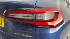 BMW X5 xDrive30d MHT M Sport 5dr Auto [Pro Pack] Diesel Estate